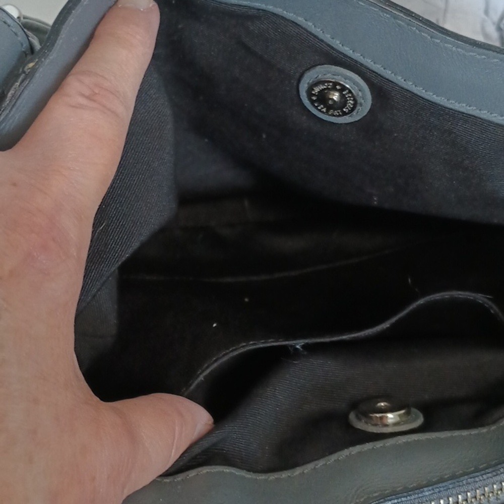 Coach "Cricket" Shoulder Bag - Picture 9 of 12